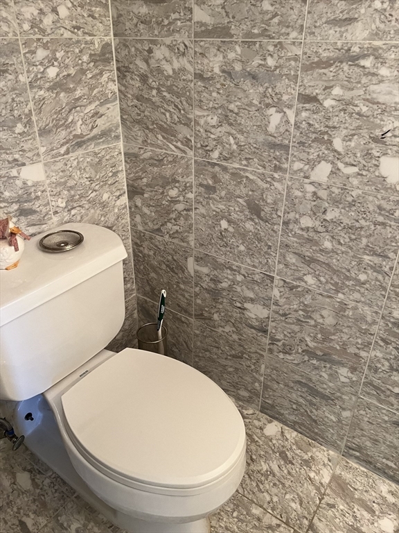 404 Paradise Road, Unit 1N Swampscott, MA 01907 - Photo 21 of 32