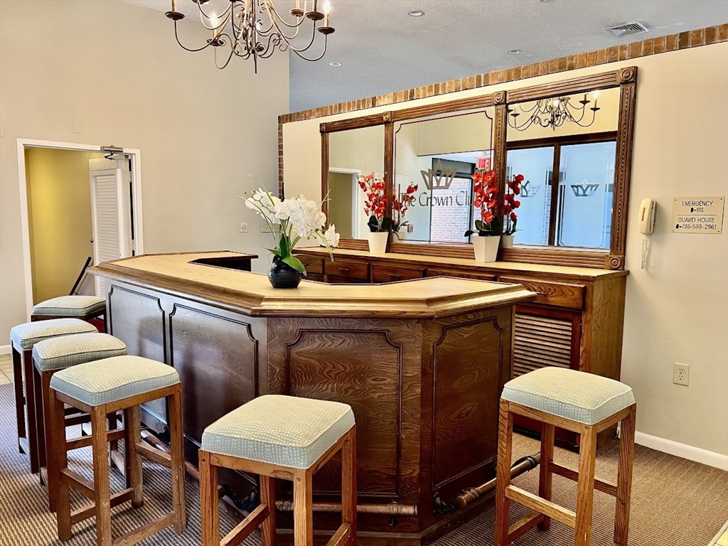 404 Paradise Road, Unit 1N Swampscott, MA 01907 - Photo 4 of 32