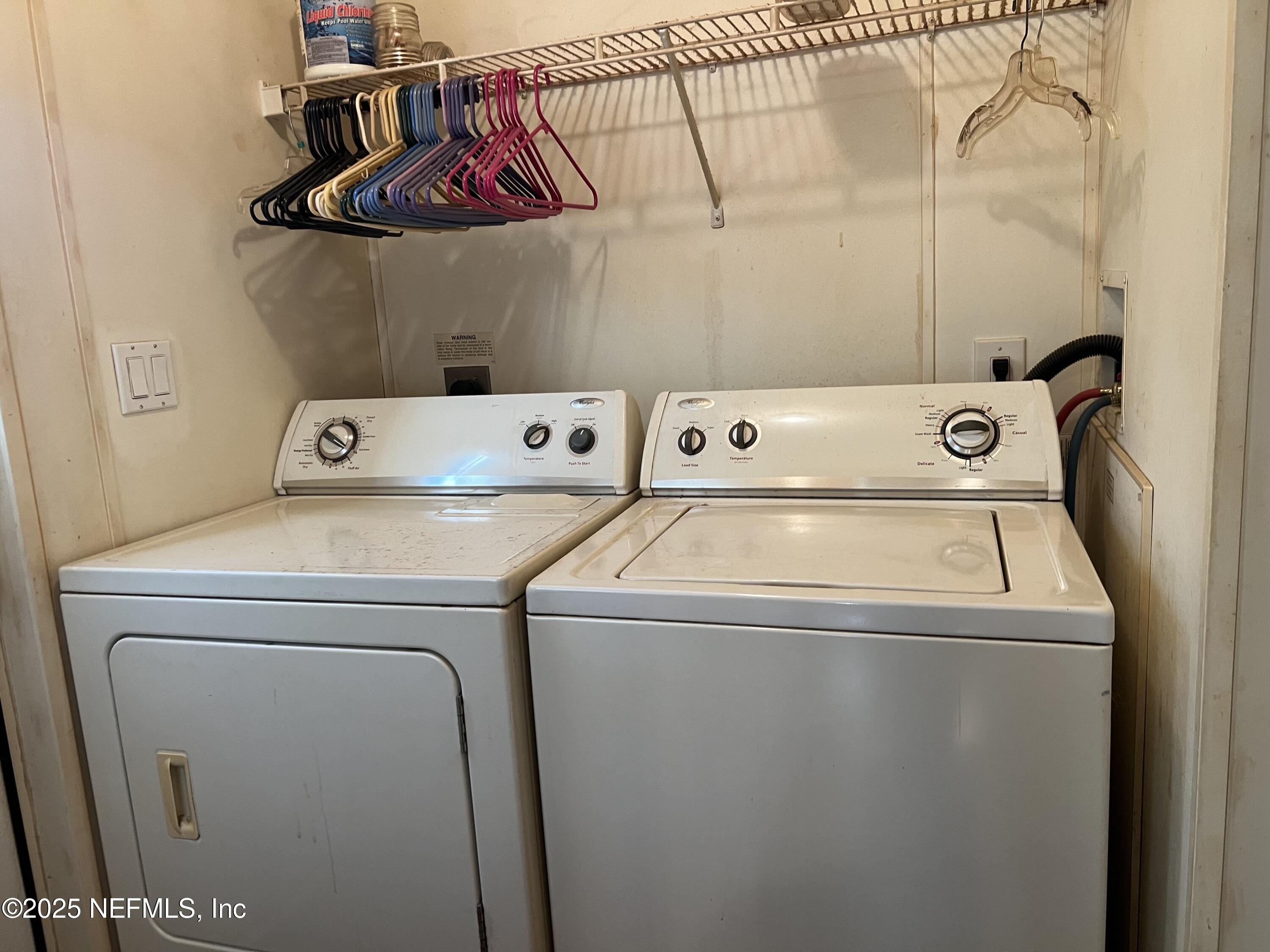 159 Keystone Road Palatka, FL 32177 - Photo 28 of 36 a utility room with dryer and washer