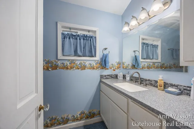 $270,000 | 400 West Grove Street, Greenville, MI 48838