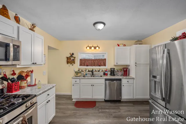 $270,000 | 400 West Grove Street, Greenville, MI 48838