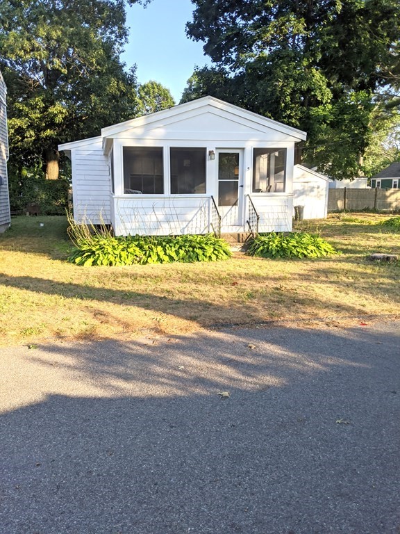 5 Grant Street Wareham, MA 02571 - Photo 1 of 8