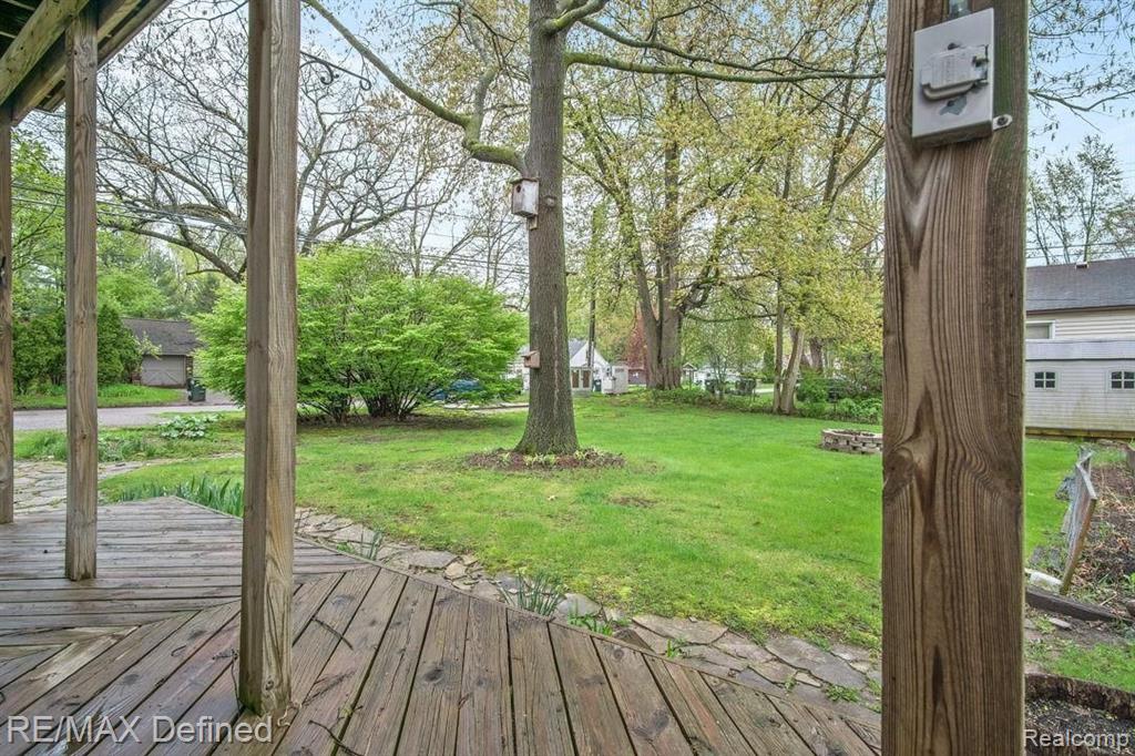 192 East Tienken Road Rochester Hills, MI 48307 - Photo 34 of 38