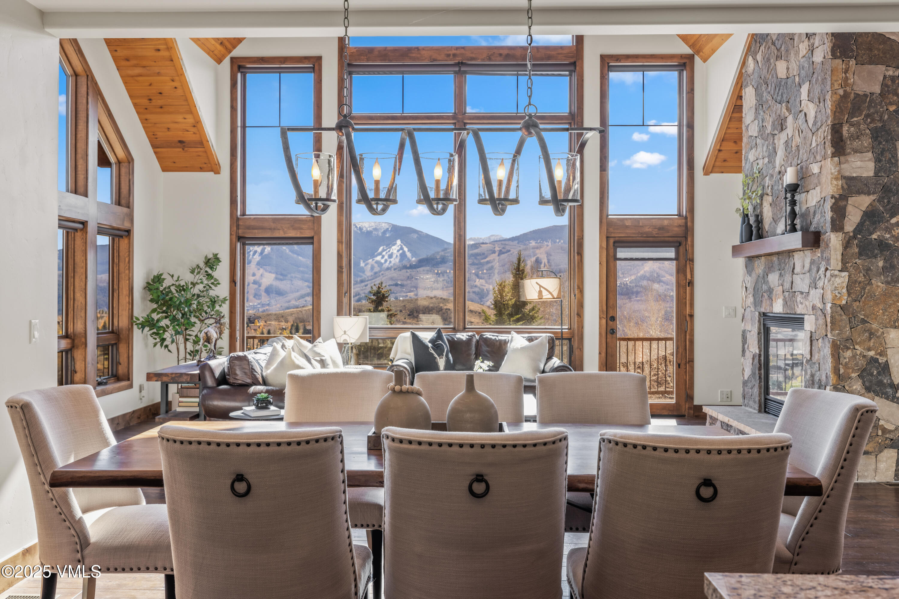 4040 Wildridge Road West Avon, CO 81620 - Photo 14 of 33 Dining Room 2