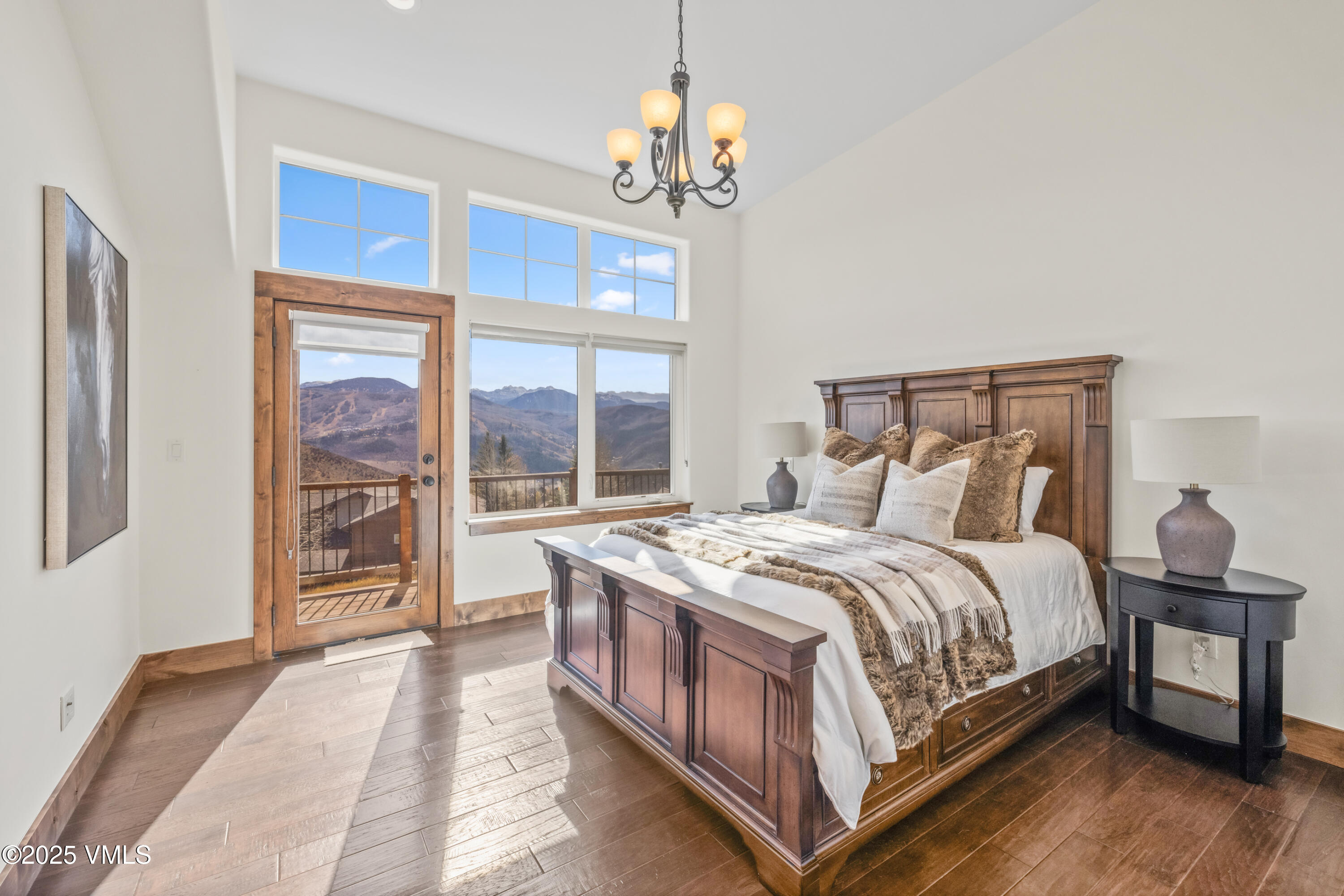 4040 Wildridge Road West Avon, CO 81620 - Photo 28 of 33 Upstairs Guest Bedroom 1