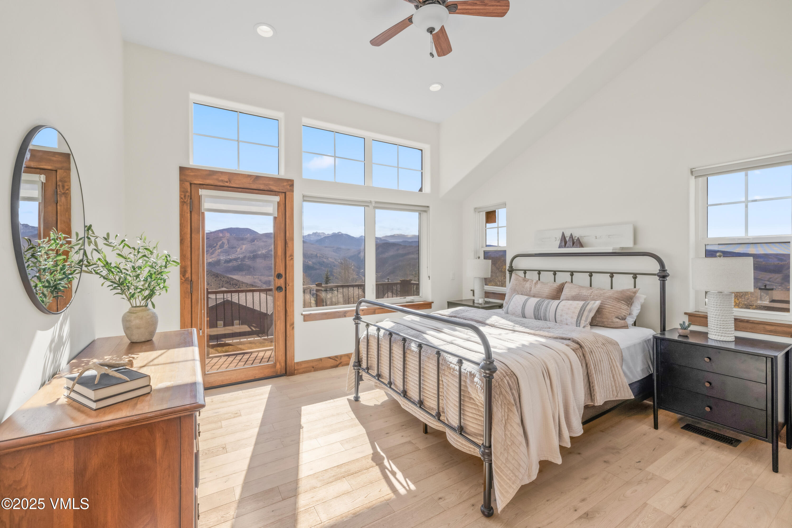 4040 Wildridge Road West Avon, CO 81620 - Photo 30 of 33 Upstairs Guest Bedroom 2
