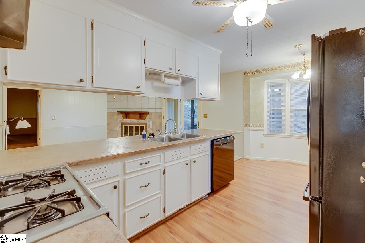 130 Colvin Road Greenville, SC 29615 - Photo 28 of 36 Gallery Image 28
