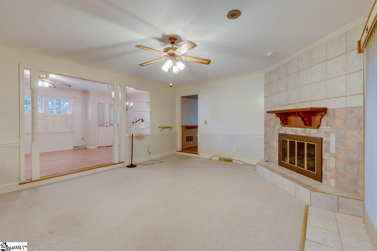 130 Colvin Road Greenville, SC 29615 - Photo 6 of 36 Gallery Image 6