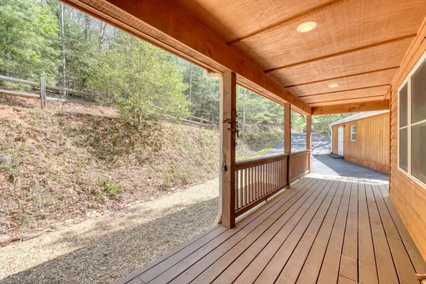 $465,000 | 442 Country Springs Lane, Murphy, NC 28906