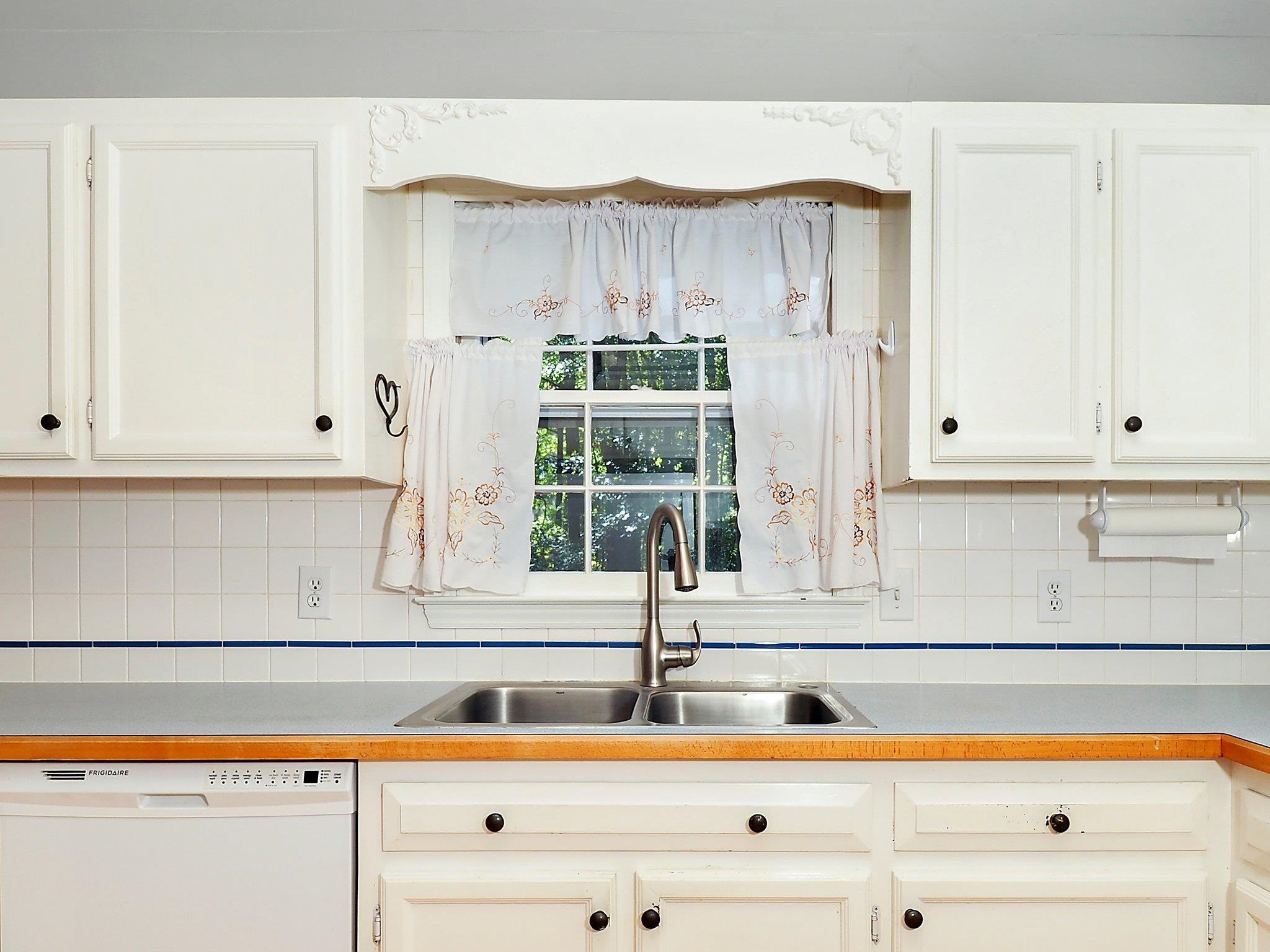 5004 Ten-Ten Road Apex, NC 27539 - Photo 15 of 33 Photo 15