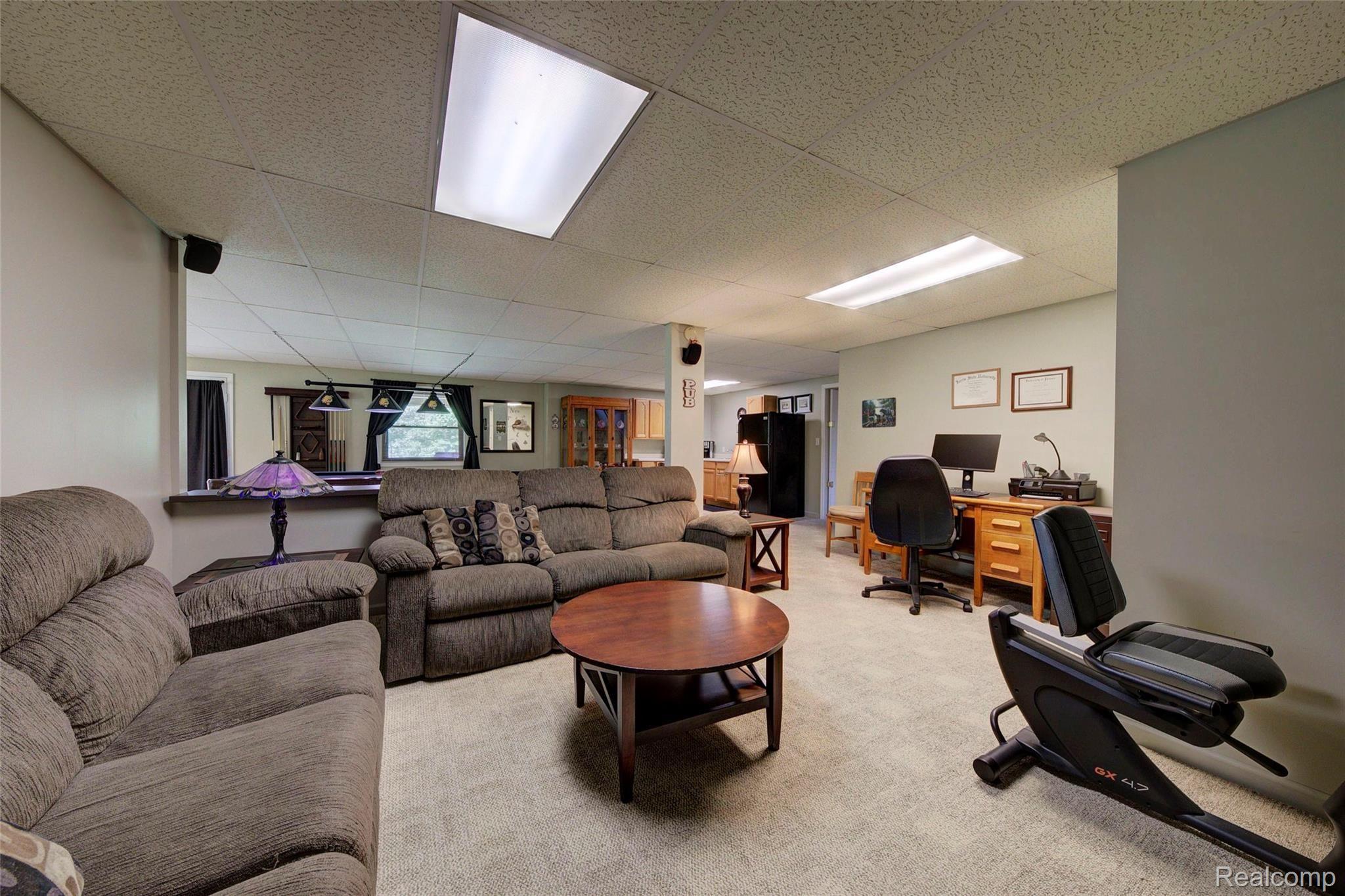 1314 Middle Road Highland, MI 48357 - Photo 32 of 60 4H8A2190_1_2.jpg