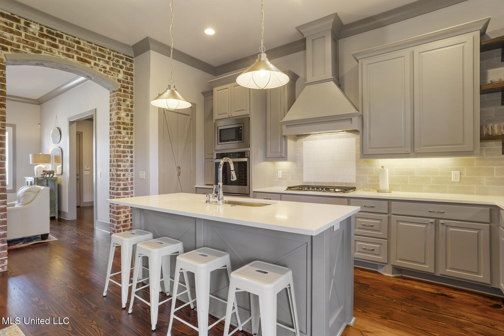 708 Prosperity Crossing Flowood, MS 39232 - Photo 12 of 37 708 Prosperity Crossing-12