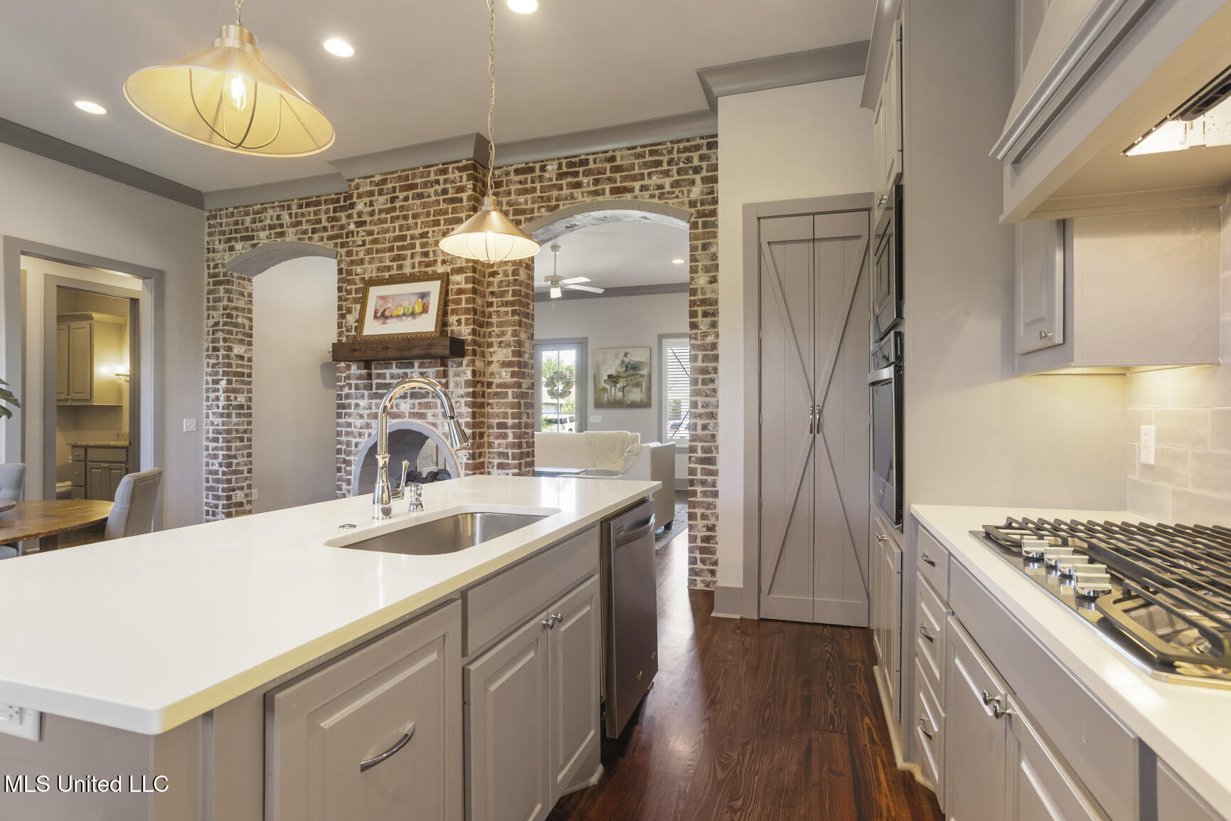 708 Prosperity Crossing Flowood, MS 39232 - Photo 15 of 37 708 Prosperity Crossing-15