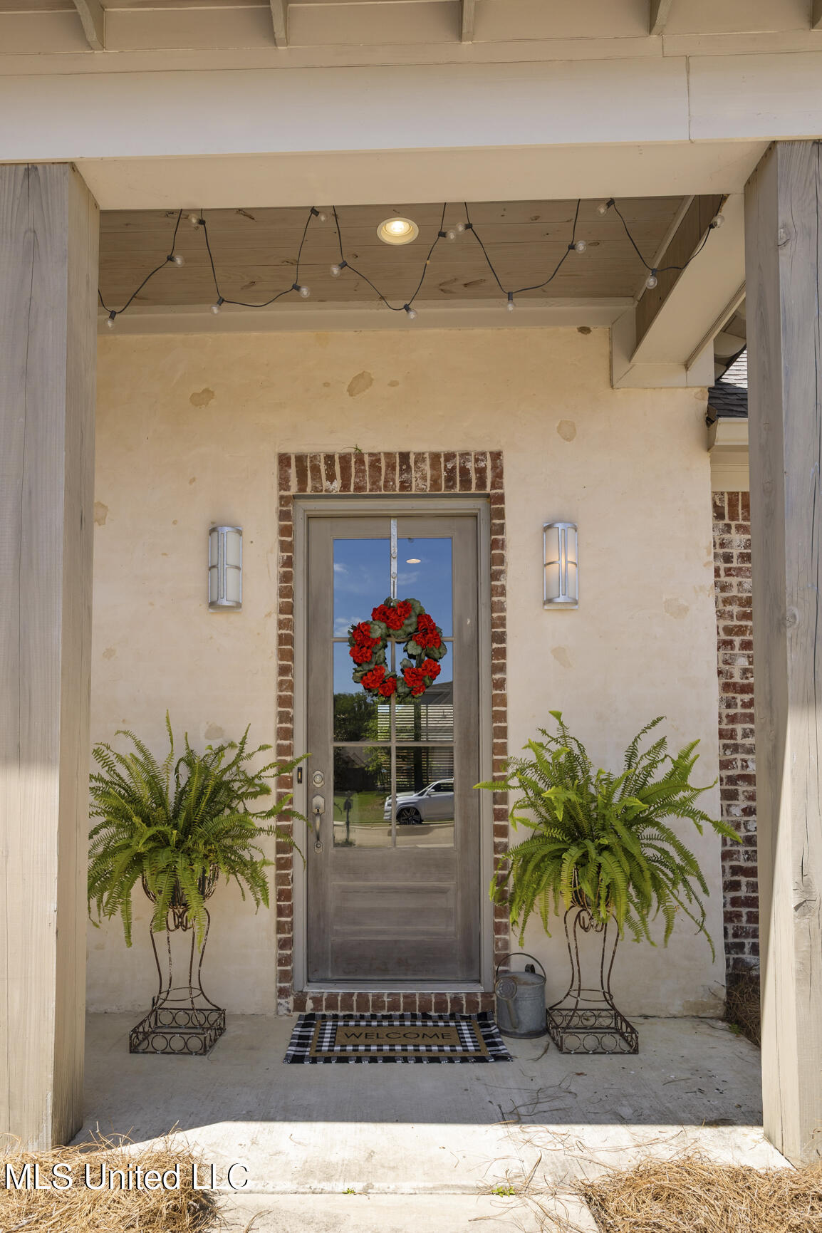 708 Prosperity Crossing Flowood, MS 39232 - Photo 3 of 37 708 Prosperity Crossing-3