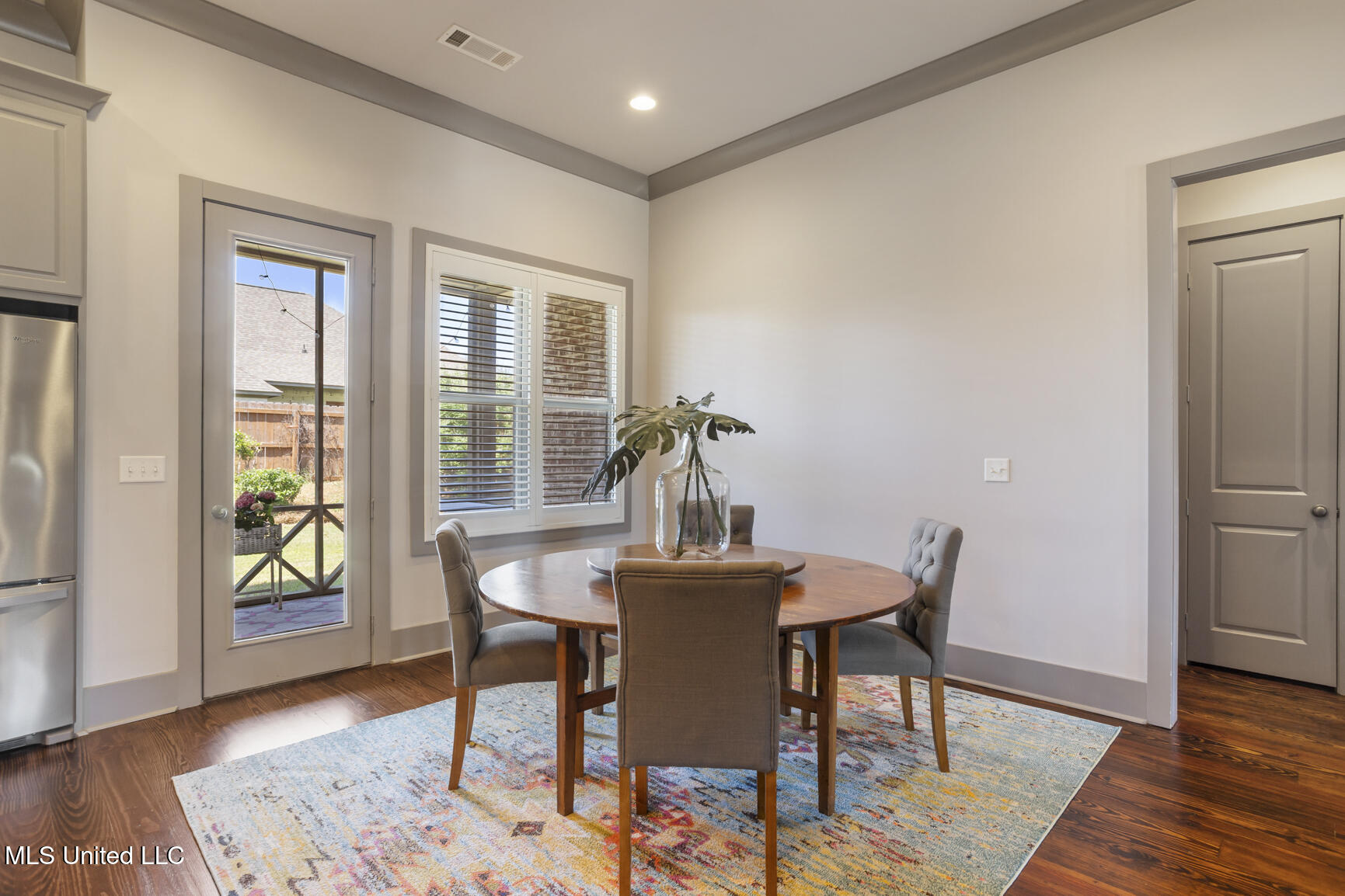 708 Prosperity Crossing Flowood, MS 39232 - Photo 8 of 37 708 Prosperity Crossing-8