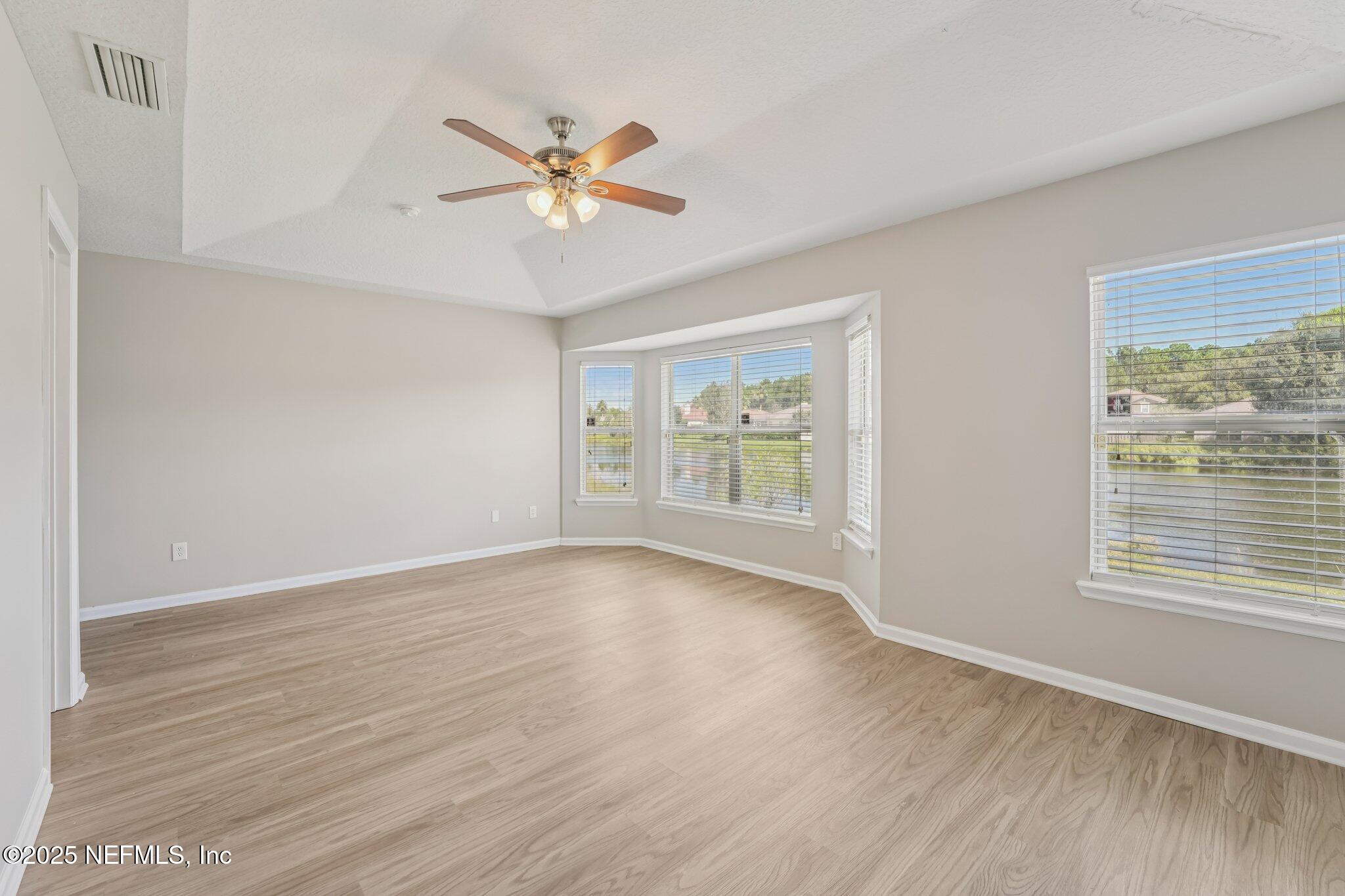 1068 Morning Light Road Jacksonville, FL 32218 - Photo 17 of 31 Primary Bedroom