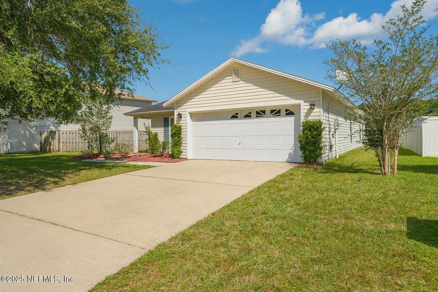 1068 Morning Light Road Jacksonville, FL 32218 - Photo 2 of 34 2