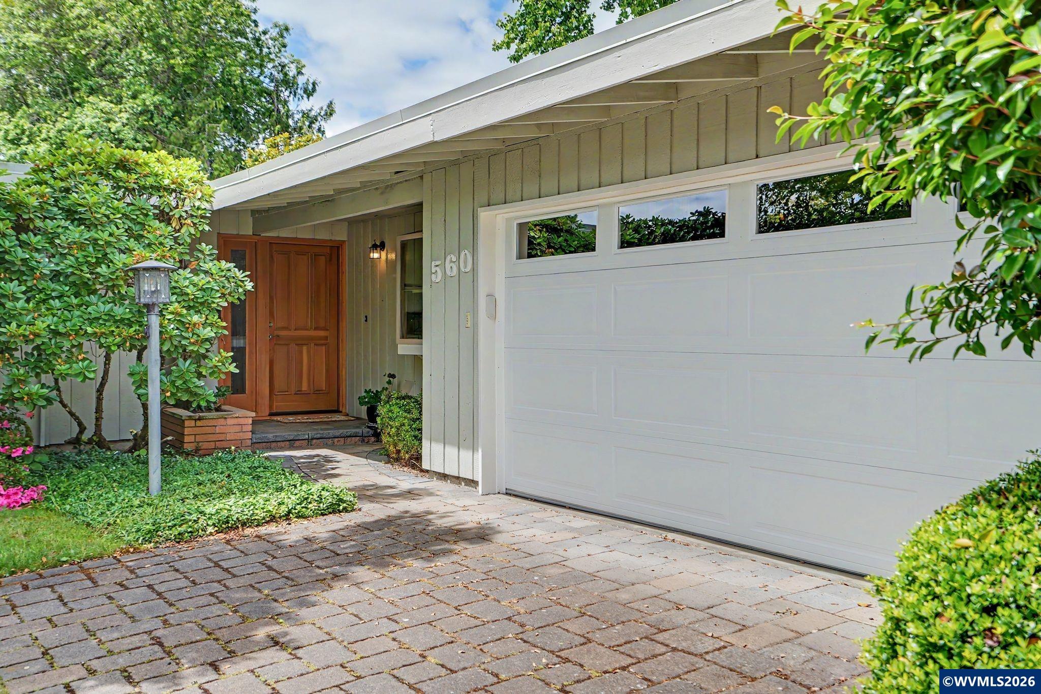 560 Northwest Merrie Drive Corvallis, OR 97330 - Photo 4 of 50
