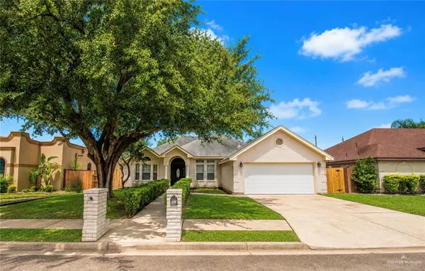 $1,850 | 8227 North 25th Lane, McAllen, TX 78504
