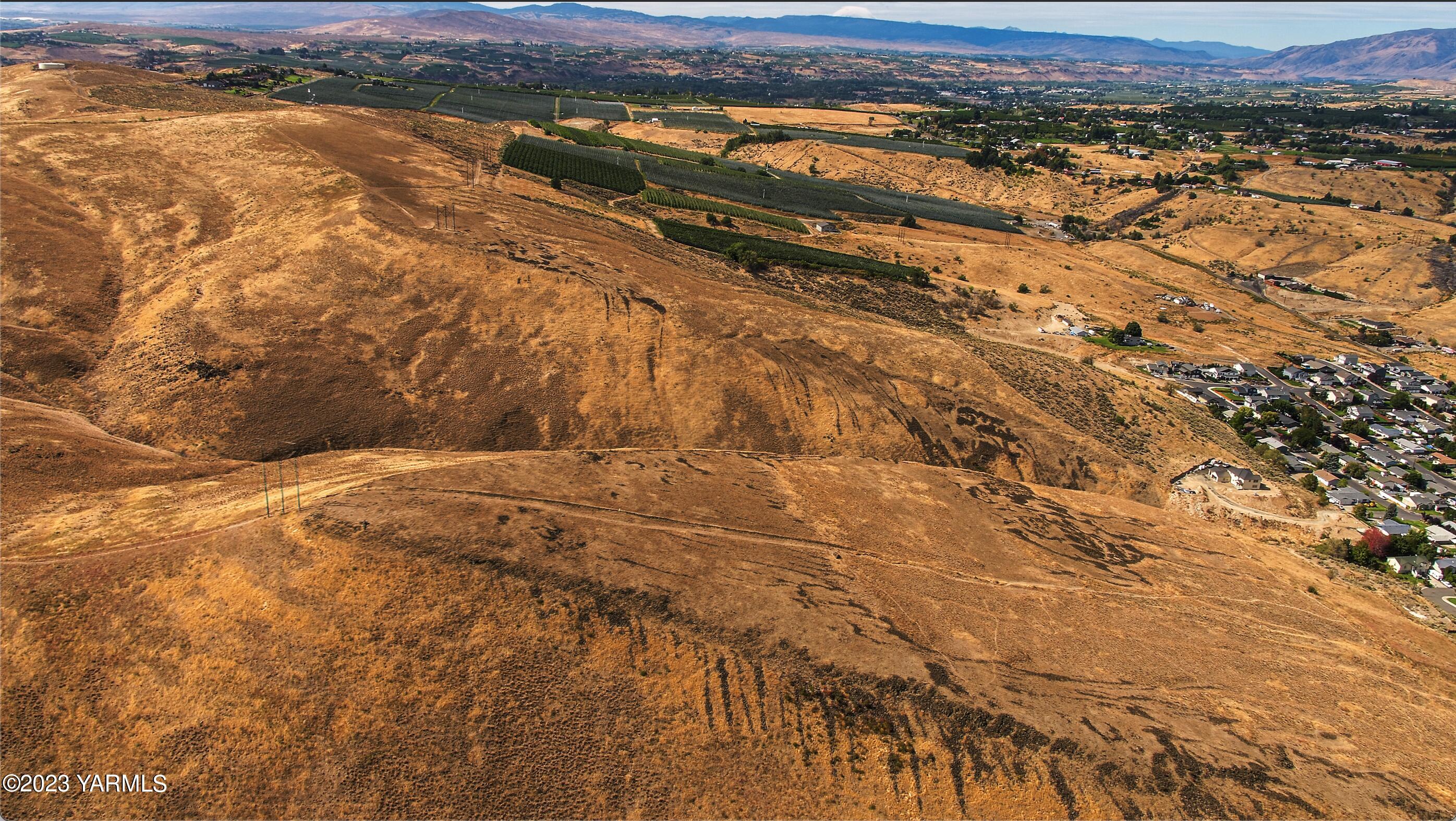 Tbd Lookout Point Drive Selah, WA 98942 - Photo 17 of 27 an aerial view of residential houses with outdoor space