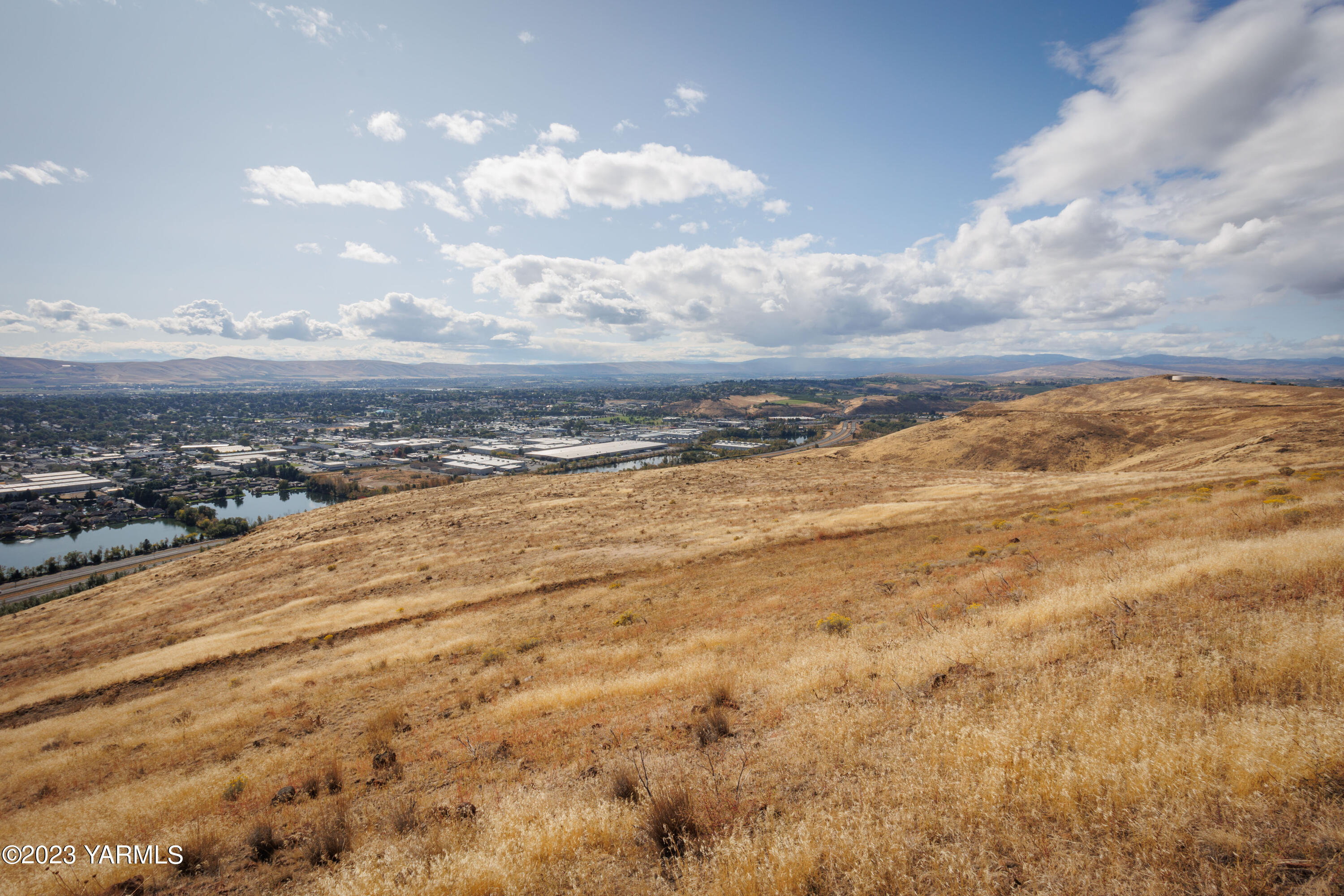 Tbd Lookout Point Drive Selah, WA 98942 - Photo 21 of 27 a view of ocean view with beach