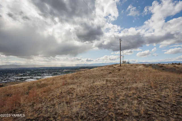 a view of beach and city