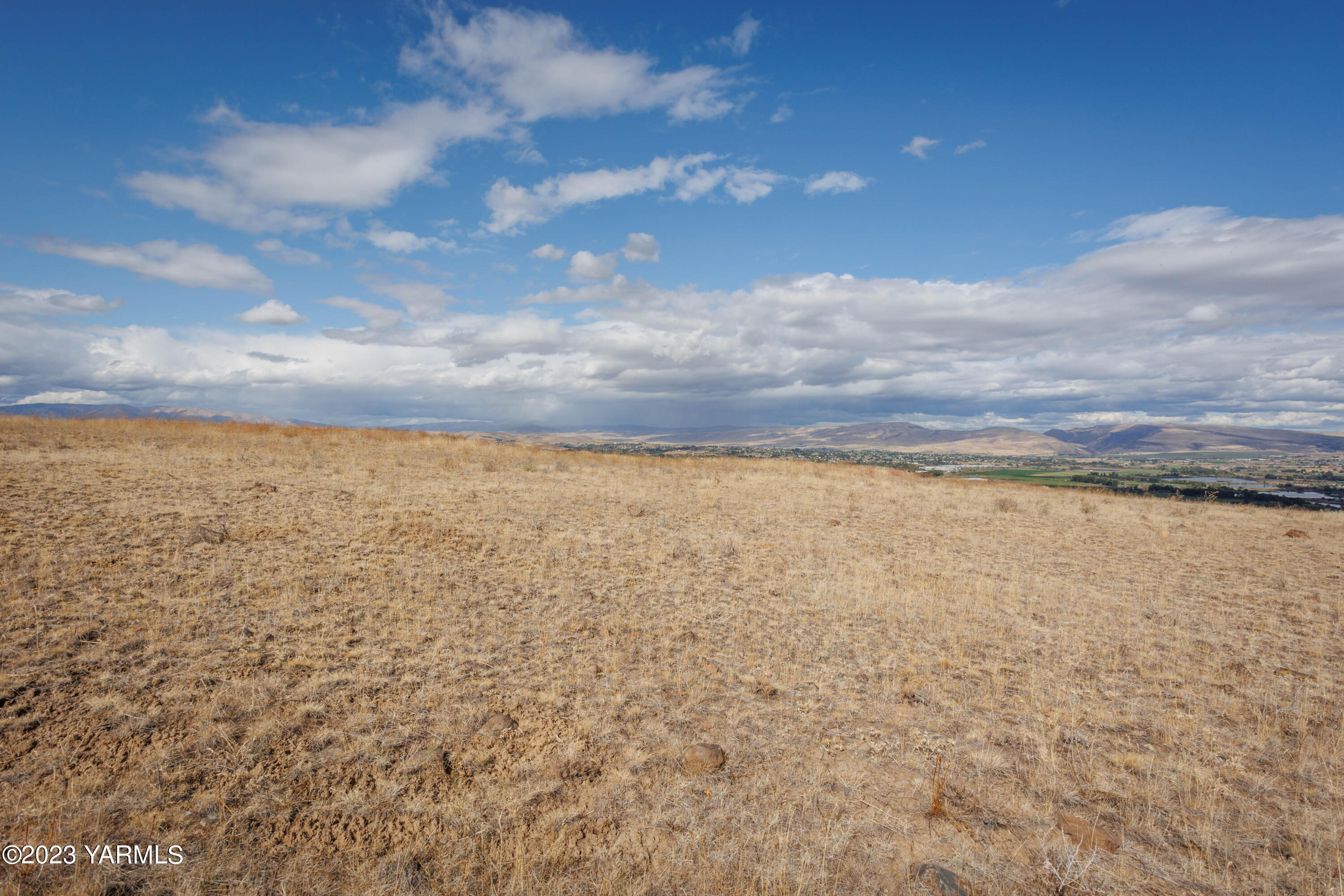 Tbd Lookout Point Drive Selah, WA 98942 - Photo 5 of 27 a view of a lake view
