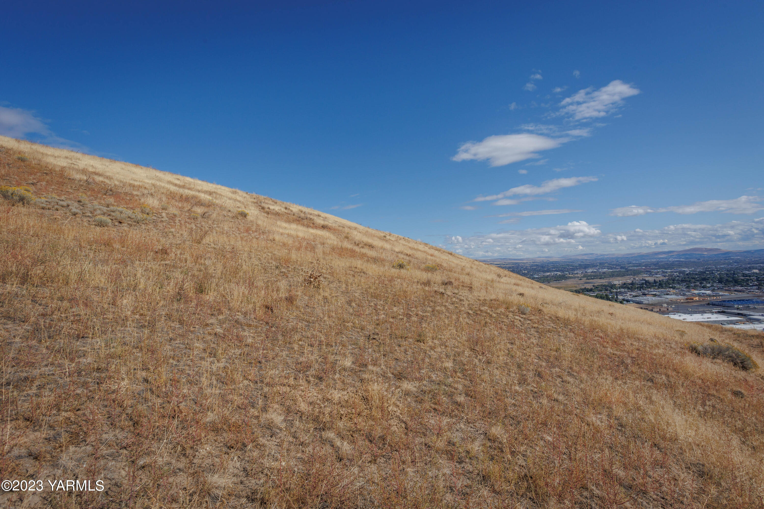 Tbd Lookout Point Drive Selah, WA 98942 - Photo 6 of 27 a view of ocean and mountain