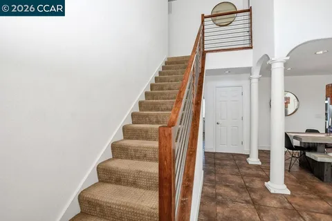 a view of entryway and hall