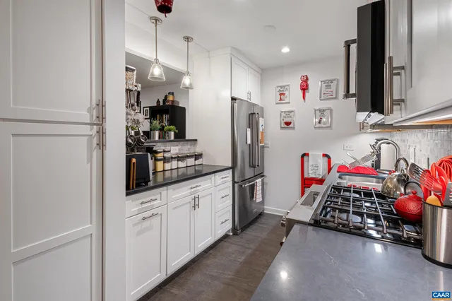 $359,900 | 511 1st Street North, Unit 105, Charlottesville, VA 22902