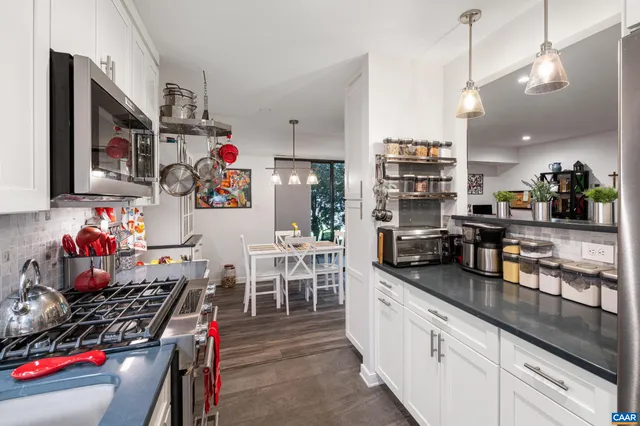 $359,900 | 511 1st Street North, Unit 105, Charlottesville, VA 22902