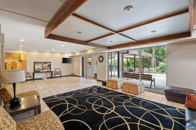 $359,900 | 511 1st Street North, Unit 105, Charlottesville, VA 22902