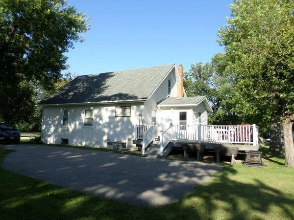 $134,000 | 414 Hamilton Avenue Northeast, Red Lake Falls, MN 56750