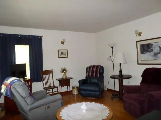 $138,900 | 414 Hamilton Avenue Northeast, Red Lake Falls, MN 56750