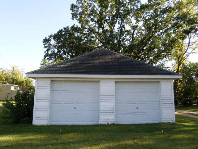 $138,900 | 414 Hamilton Avenue Northeast, Red Lake Falls, MN 56750