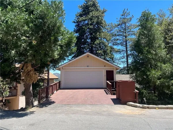 $489,995 | 385 Wylerhorn Drive, Crestline, CA 92325