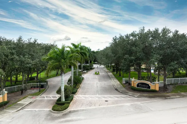 $3,800 | 40 Southeast Sedona Circle, Unit 103, Stuart, FL 34994