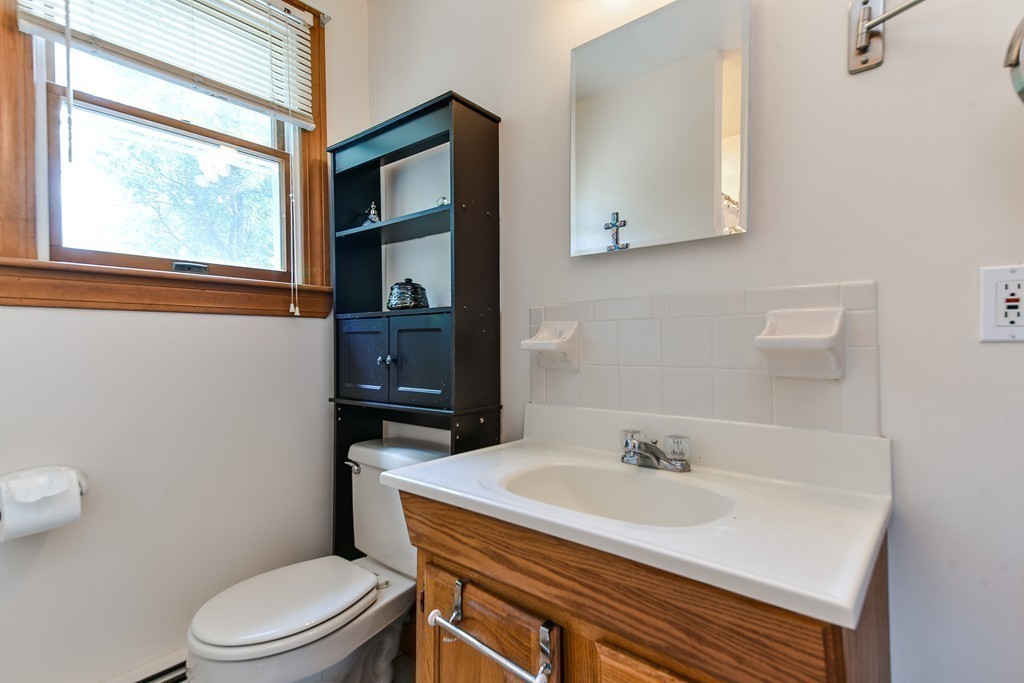 9 Thorpe Road Needham, MA 02494 - Photo 14 of 22 Gallery Image 14