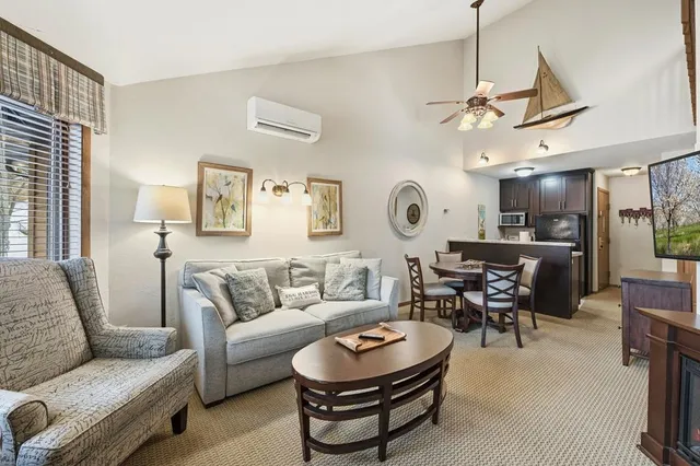 $219,000 | 4940 North Landmark Circle, Unit 3314, Egg Harbor, WI 54209