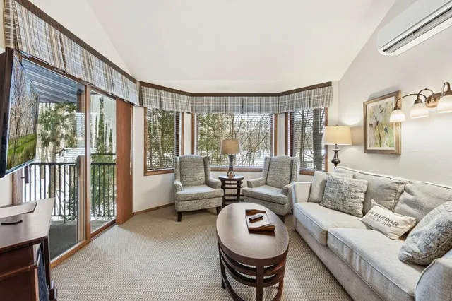 $219,000 | 4940 North Landmark Circle, Unit 3314, Egg Harbor, WI 54209