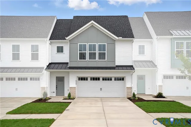 $479,950 | 6900 Sunrise Oasis Lane, Chesterfield, VA 23832