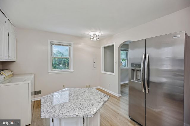 $850,000 | 1715 North Quincy Street, Arlington, VA 22207