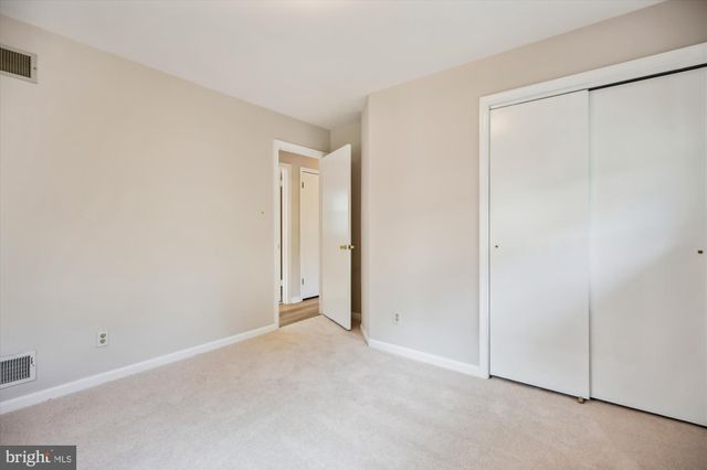 $850,000 | 1715 North Quincy Street, Arlington, VA 22207