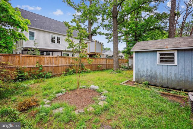 $850,000 | 1715 North Quincy Street, Arlington, VA 22207