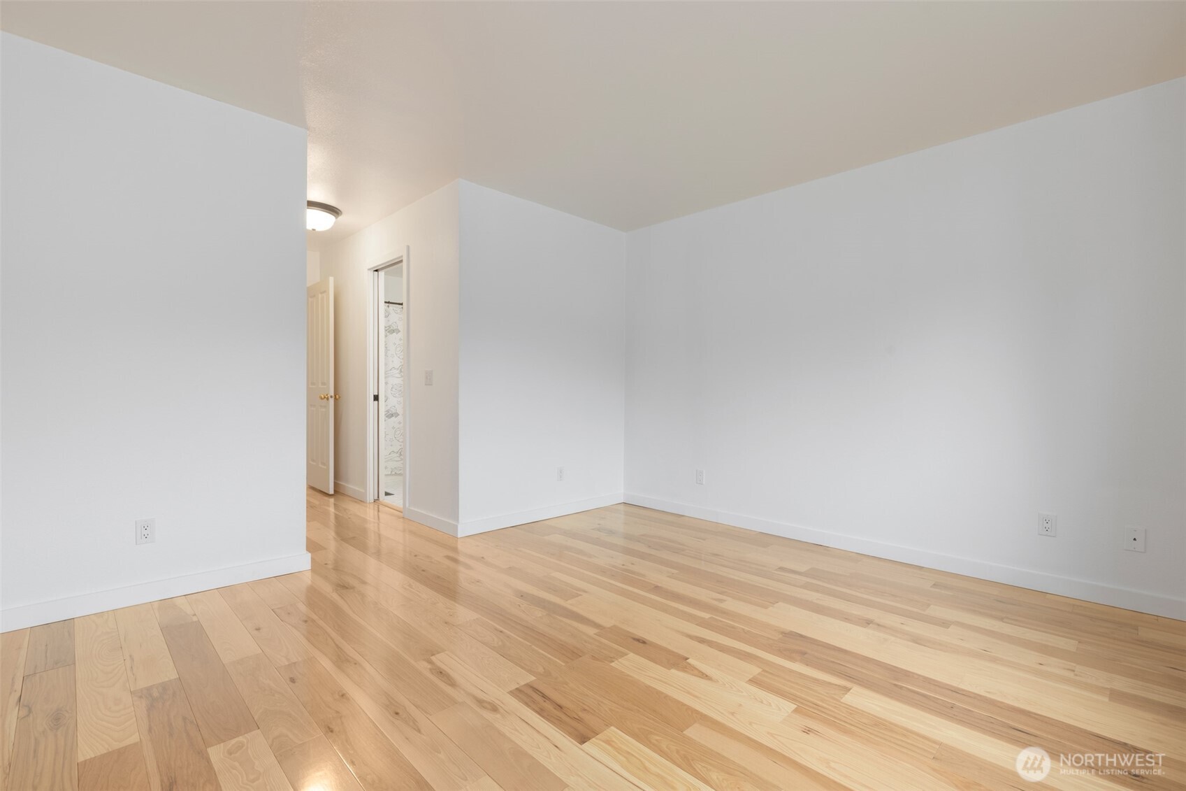 13332 Southeast 177th Court Renton, WA 98058 - Photo 17 of 28