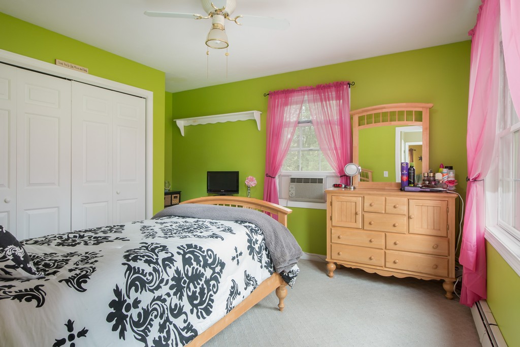 326 Cooper Road Northbridge, MA 01534 - Photo 24 of 30
