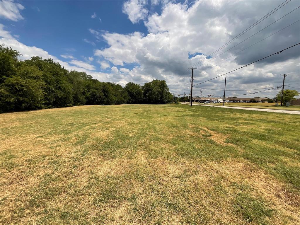 1501 Rowlett Road Garland, TX 75043 - Photo 1 of 1 View of yard