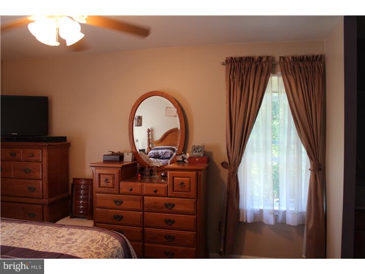 211 Twining Road Lansdale, PA 19446 - Photo 16 of 25 Bedroom - Main