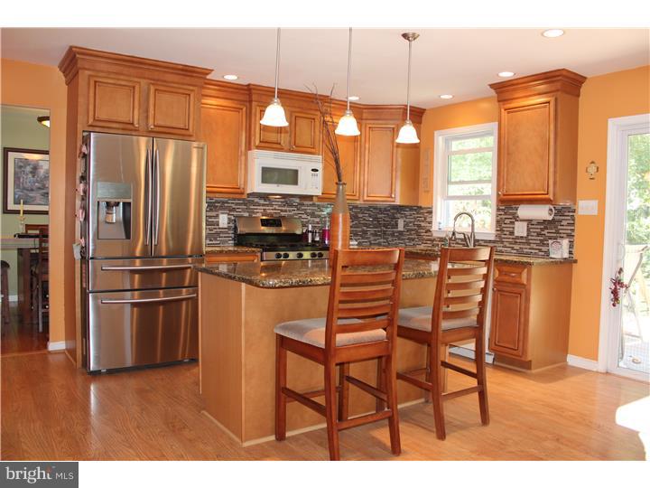 211 Twining Road Lansdale, PA 19446 - Photo 3 of 25 Gallery Image 3