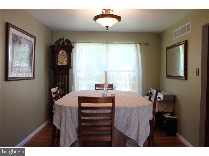 211 Twining Road Lansdale, PA 19446 - Photo 10 of 25 Dining Room
